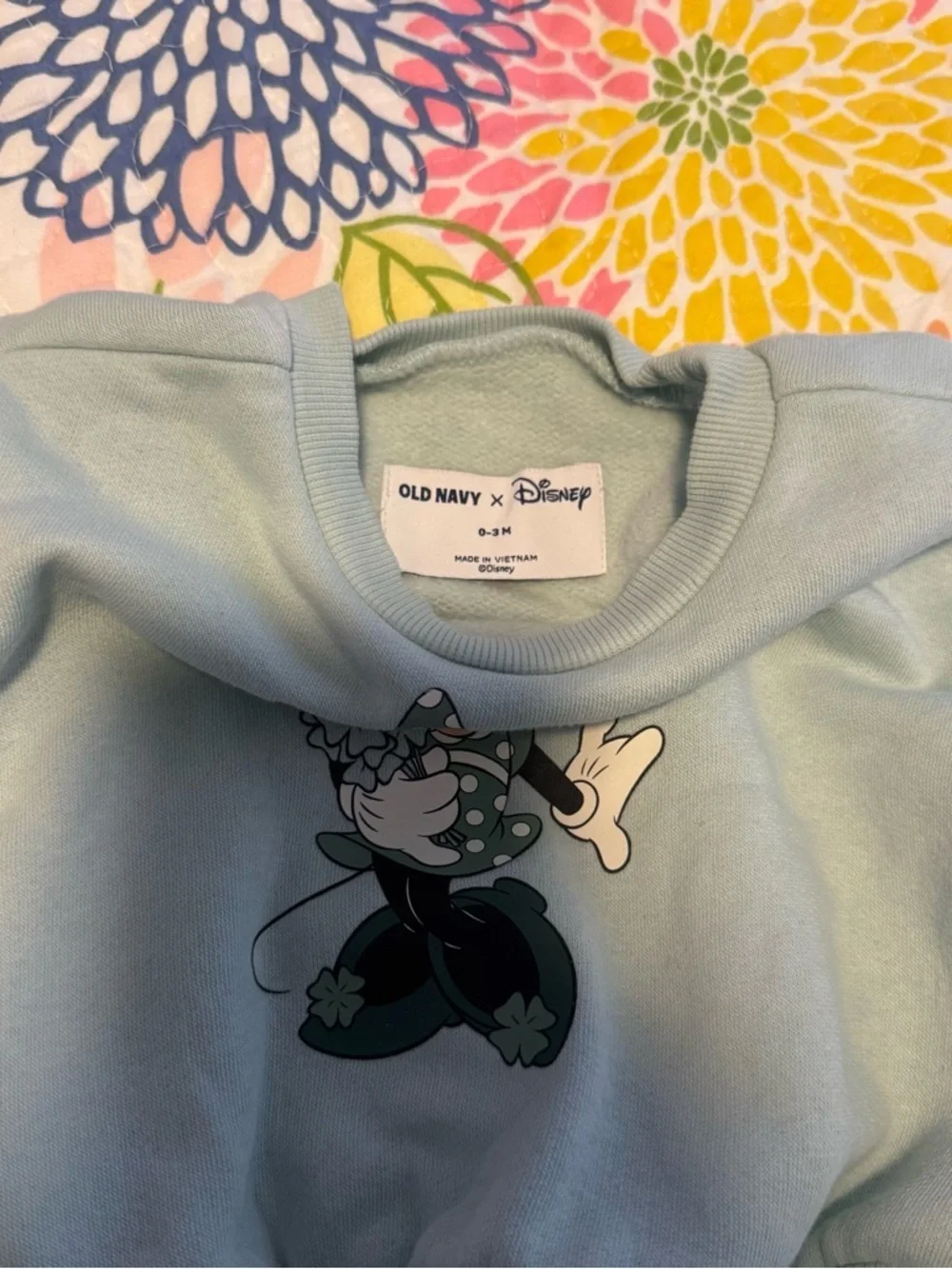 0-3 month Disney Minnie Mouse shamrock outfit